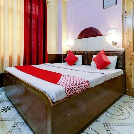 Oyo Hotel C Shimla Ngoại thất bức ảnh